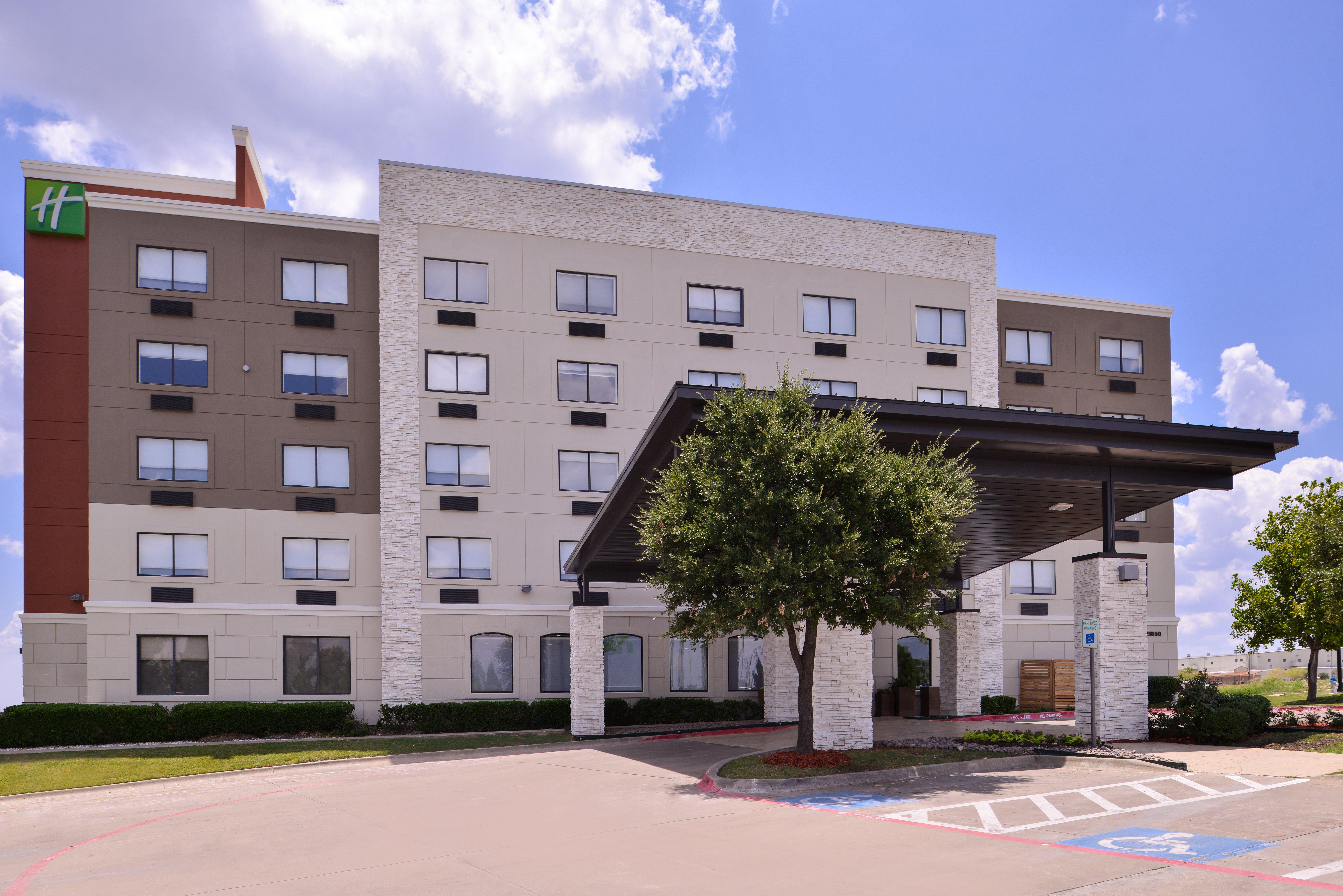 Holiday Inn Express Hotel And Suites Mesquite By Ihg Exterior photo