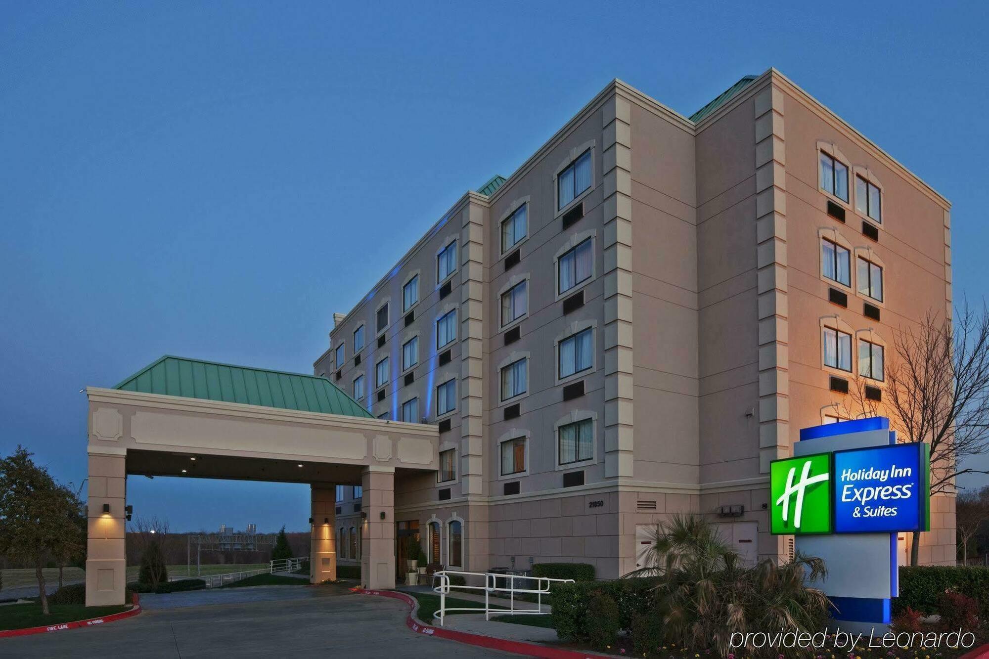 Holiday Inn Express Hotel And Suites Mesquite By Ihg Exterior photo